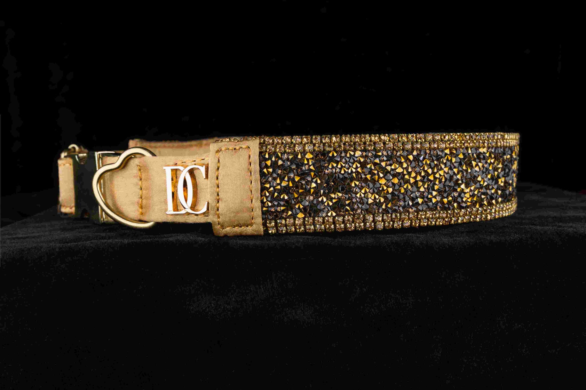 Hundehalsband „Golden Glow“ – gold mit Kristallen