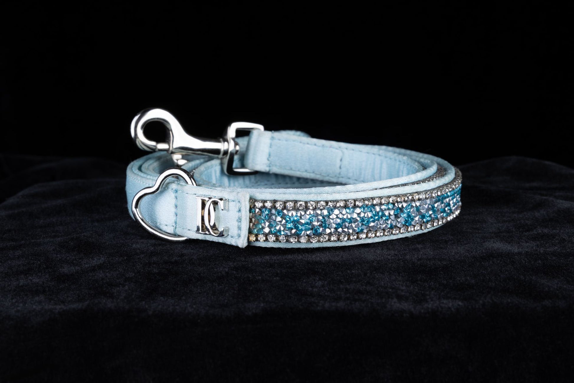 Luxus-Katzenleine „Royal Sky“ – blau mit Kristallakzenten